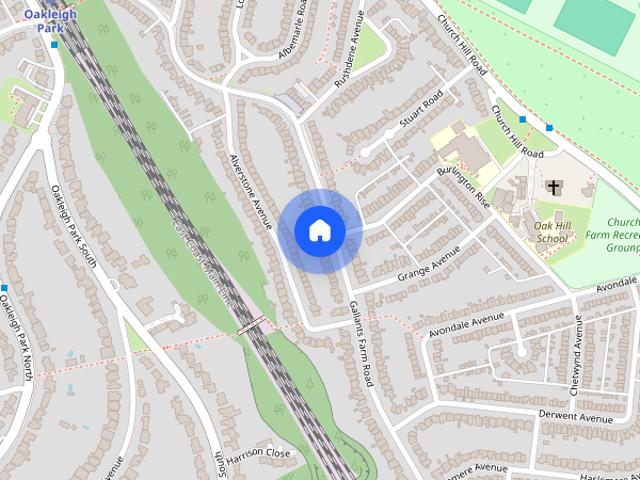 House for rent in Oakleigh Park, Greater London