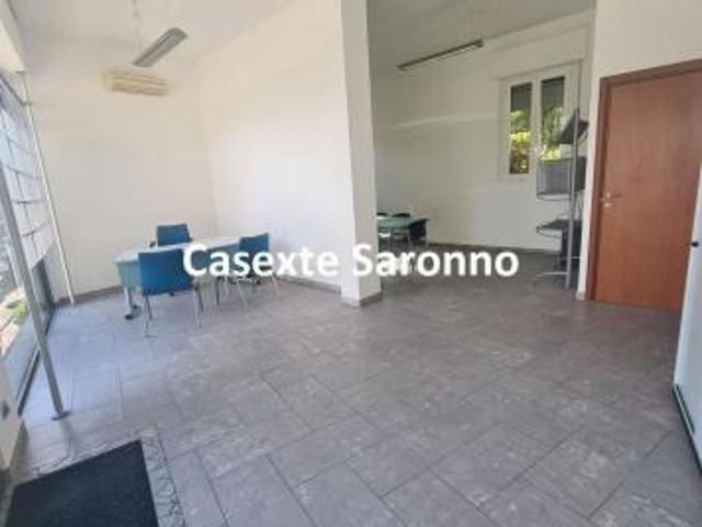 Ufficio in vendita a Gallarate, Lombardia
