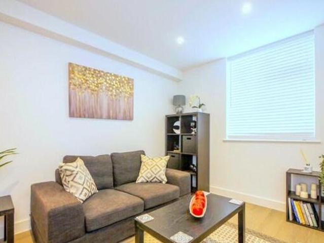 House for rent in Chertsey, Runnymede