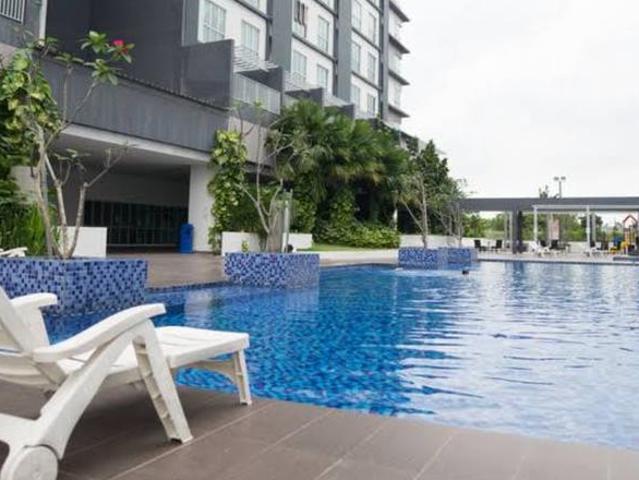 Serviced Residence for sale in Seri Kembangan, Majlis Bandaraya Subang Jaya