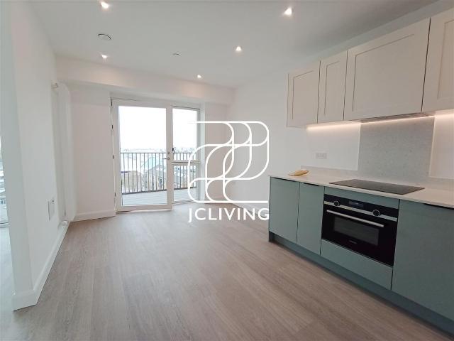 Studio for rent in Canning Town, Greater London