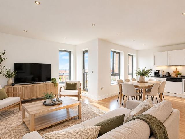 Apartment for rent in St. George in the East, Greater London