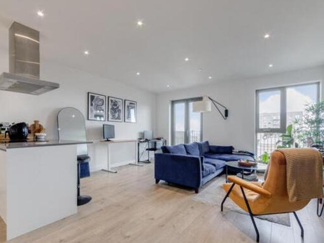 House for sale in Lyons, Greater London