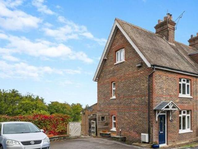 House for sale in Gallypot Street, Cross In Hand