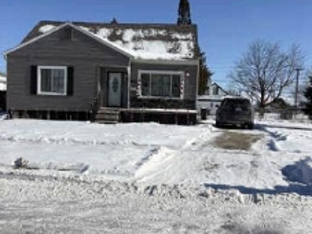House for sale in Roseville, Michigan