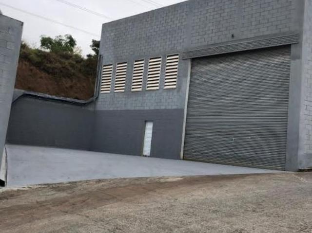 Galpão aluguel em Santana de Parnaíba, Região Geográfica Intermediária de São Paulo