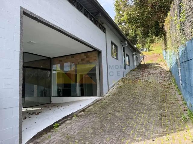Galpão aluguel em Região Geográfica Imediata de Blumenau, Blumenau