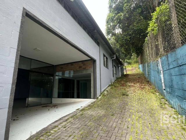 Galpão aluguel em Blumenau, Região Geográfica Intermediária de Blumenau