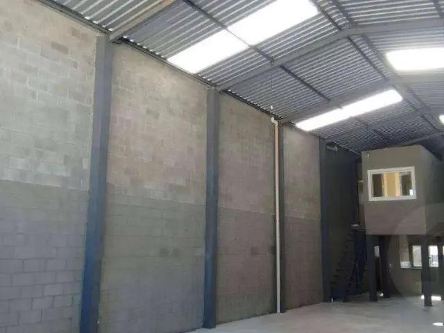 Galpão aluguel em Região Imediata de São José dos Campos, Região Metropolitana do Vale do Paraíba e Litoral Norte