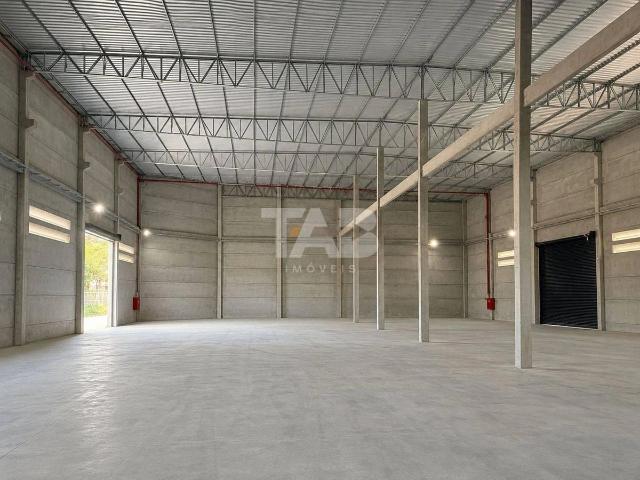 Galpão aluguel em Camboriú, Região Geográfica Intermediária de Blumenau
