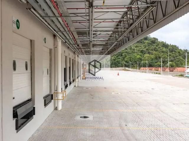 Galpão aluguel em Região Geográfica Imediata do Rio de Janeiro, Região Metropolitana do Rio de Janeiro