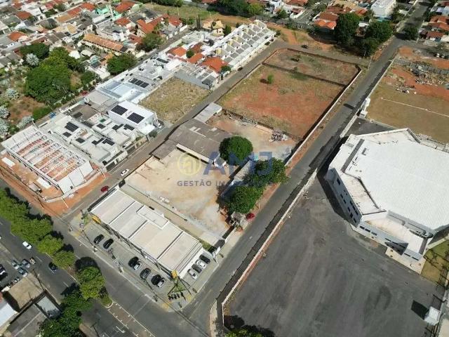 Galpão aluguel em Região Geográfica Imediata de Goiânia, Goiânia