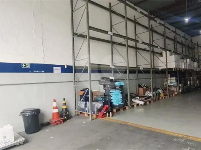 Galpão aluguel em Região Imediata de São Paulo, Região Metropolitana de São Paulo
