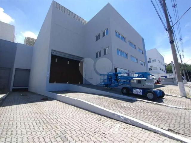 Galpão aluguel em Região Imediata de São Paulo, Região Metropolitana de São Paulo