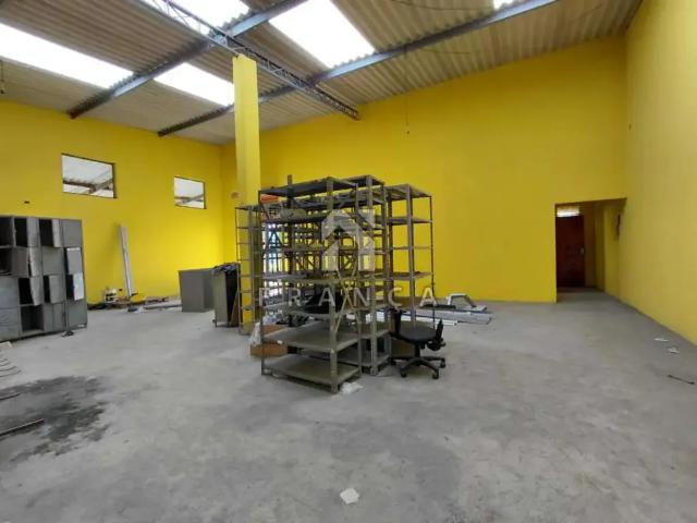 Galpão aluguel em Região Imediata de São José dos Campos, Região Metropolitana do Vale do Paraíba e Litoral Norte