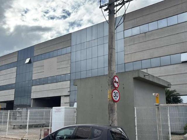 Galpão aluguel em Polo Industrial Jandira II, Jandira