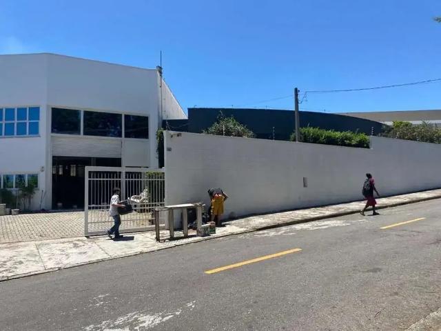 Galpão aluguel em Região Imediata de São Paulo, Região Metropolitana de São Paulo