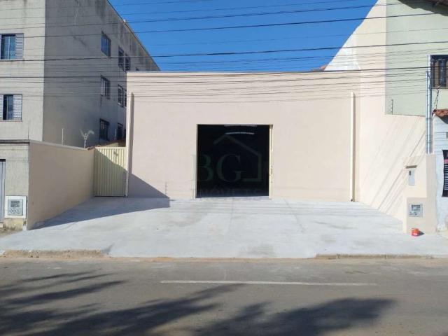 Galpão aluguel em Região Urbana Homogênea XV, Poços de Caldas