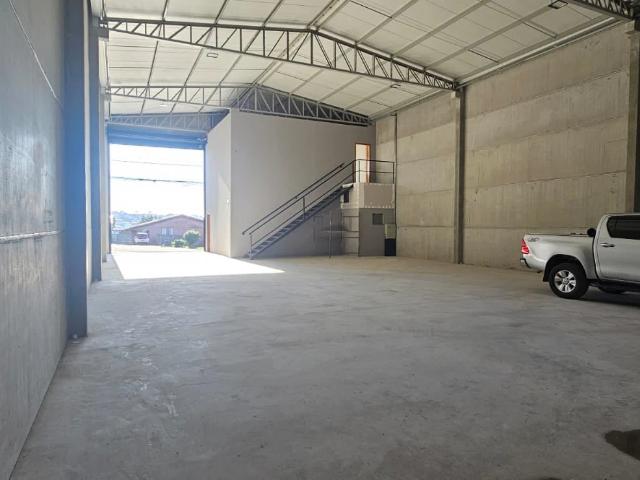 Galpão aluguel em Uvaranas, Ponta Grossa
