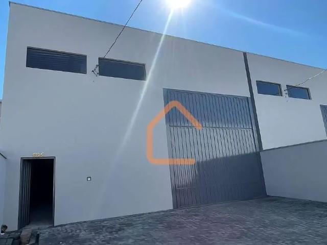 Galpão aluguel em São Carlos, Pouso Alegre