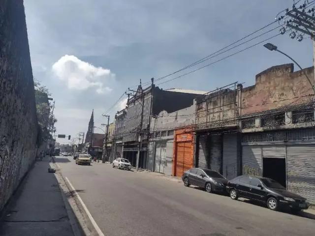 Galpão aluguel em Região Geográfica Imediata do Rio de Janeiro, Região Metropolitana do Rio de Janeiro