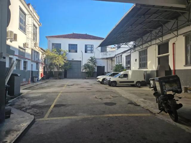 Galpão aluguel em Região Geográfica Imediata do Rio de Janeiro, Região Metropolitana do Rio de Janeiro