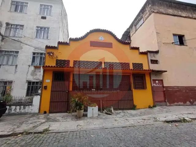 Galpão aluguel em Região Geográfica Imediata do Rio de Janeiro, Região Metropolitana do Rio de Janeiro