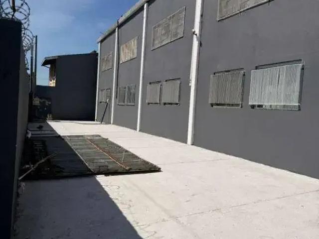 Galpão aluguel em Região Imediata de São José dos Campos, Região Metropolitana do Vale do Paraíba e Litoral Norte