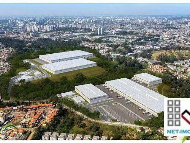 Galpão aluguel em Região Imediata de São Paulo, Região Metropolitana de São Paulo