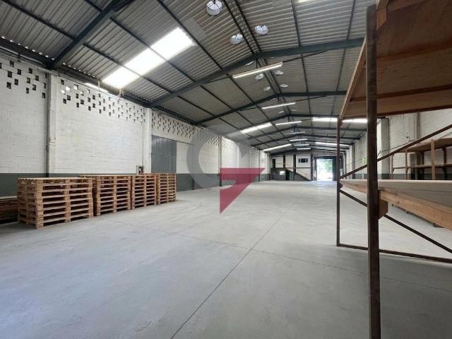 Galpão aluguel em Taubaté, Região Geográfica Intermediária de São José dos Campos
