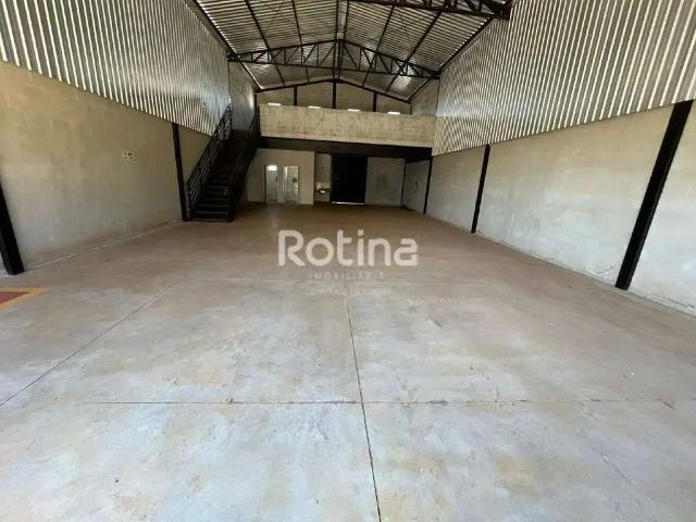 Galpão aluguel em Região Geográfica Imediata de Uberlândia, Oliveira Fortes
