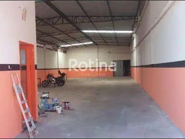 Galpão aluguel em Região Geográfica Imediata de Uberlândia, Oliveira Fortes