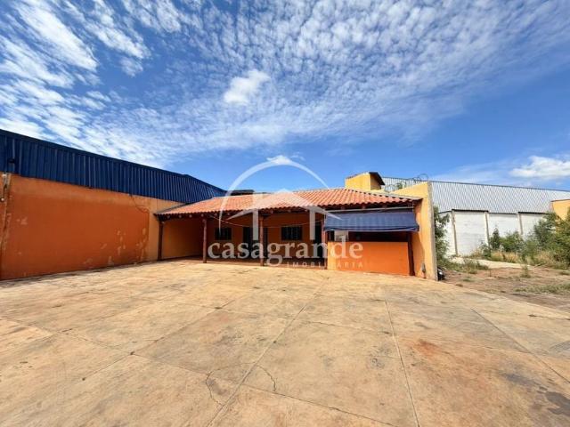 Galpão aluguel em Setor Central, Uberlândia