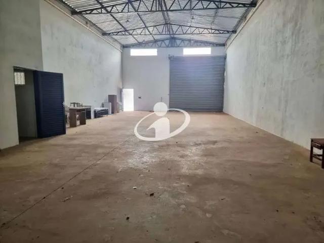 Galpão aluguel em Região Geográfica Imediata de Uberlândia, Oliveira Fortes