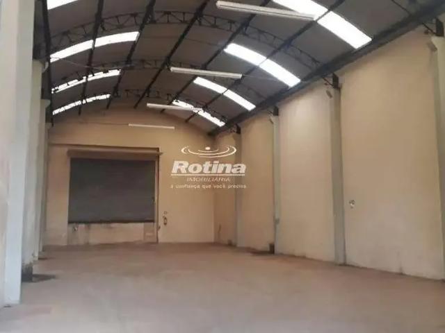 Galpão aluguel em Região Geográfica Imediata de Uberlândia, Oliveira Fortes