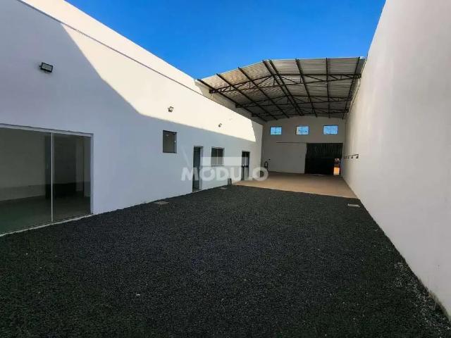 Galpão aluguel em Região Geográfica Imediata de Uberlândia, Oliveira Fortes