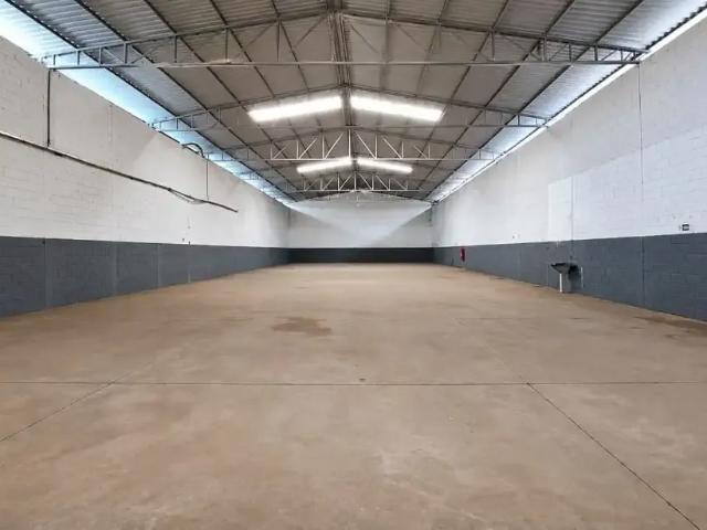 Galpão aluguel em Região Geográfica Imediata de Uberlândia, Oliveira Fortes
