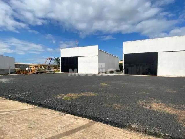 Galpão aluguel em Região Geográfica Imediata de Uberlândia, Oliveira Fortes