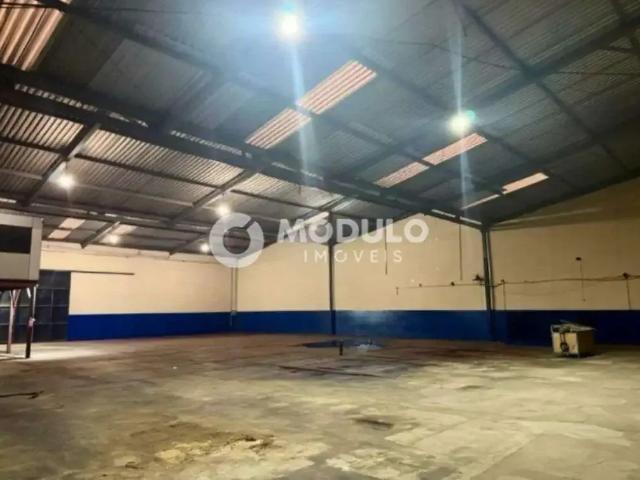 Galpão aluguel em Região Geográfica Imediata de Uberlândia, Oliveira Fortes