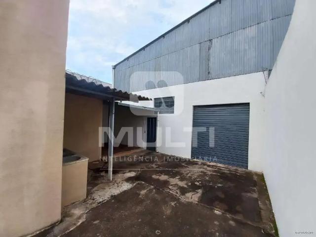 Galpão aluguel em Região Geográfica Imediata de Uberlândia, Oliveira Fortes