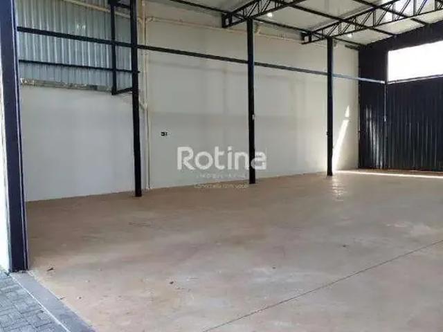 Galpão aluguel em Região Geográfica Imediata de Uberlândia, Oliveira Fortes