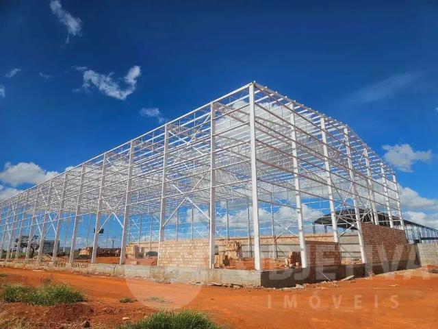 Galpão aluguel em Região Geográfica Imediata de Uberlândia, Oliveira Fortes