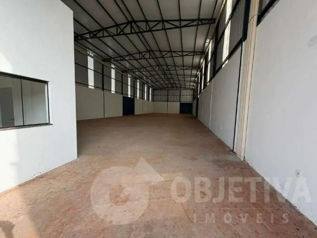 Galpão aluguel em Região Geográfica Imediata de Uberlândia, Oliveira Fortes