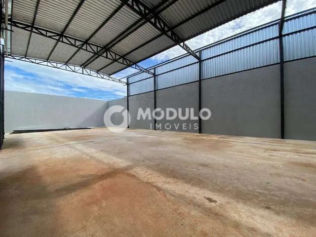 Galpão aluguel em Região Geográfica Imediata de Uberlândia, Oliveira Fortes