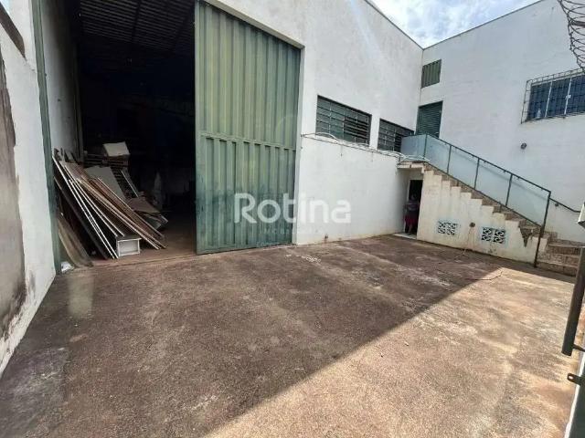 Galpão aluguel em Região Geográfica Imediata de Uberlândia, Oliveira Fortes