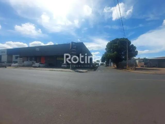 Galpão aluguel em Região Geográfica Imediata de Uberlândia, Oliveira Fortes