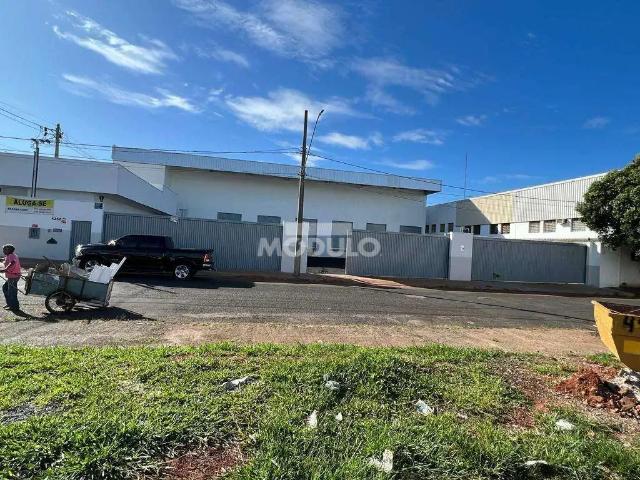 Galpão aluguel em Região Geográfica Imediata de Uberlândia, Oliveira Fortes