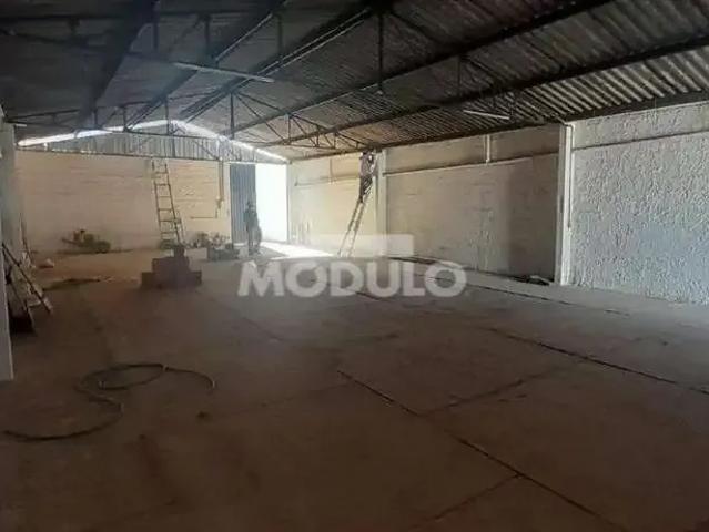 Galpão aluguel em Região Geográfica Imediata de Uberlândia, Oliveira Fortes