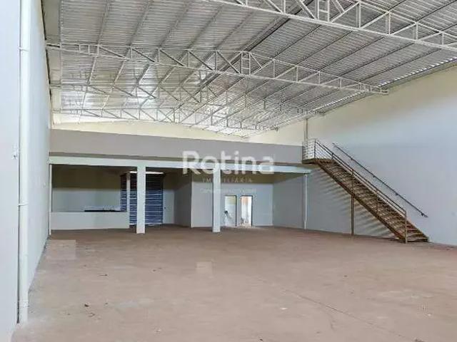 Galpão aluguel em Região Geográfica Imediata de Uberlândia, Oliveira Fortes