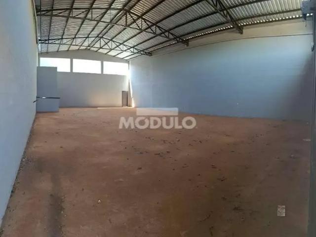 Galpão aluguel em Região Geográfica Imediata de Uberlândia, Oliveira Fortes